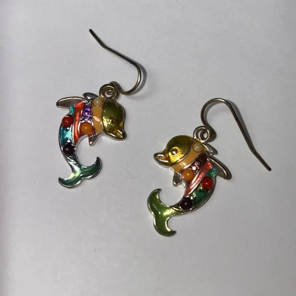 N/A dolphin earrings
